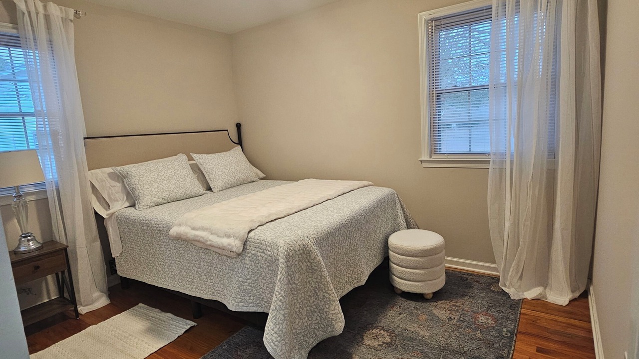 Photo of Bedroom in Hopewell