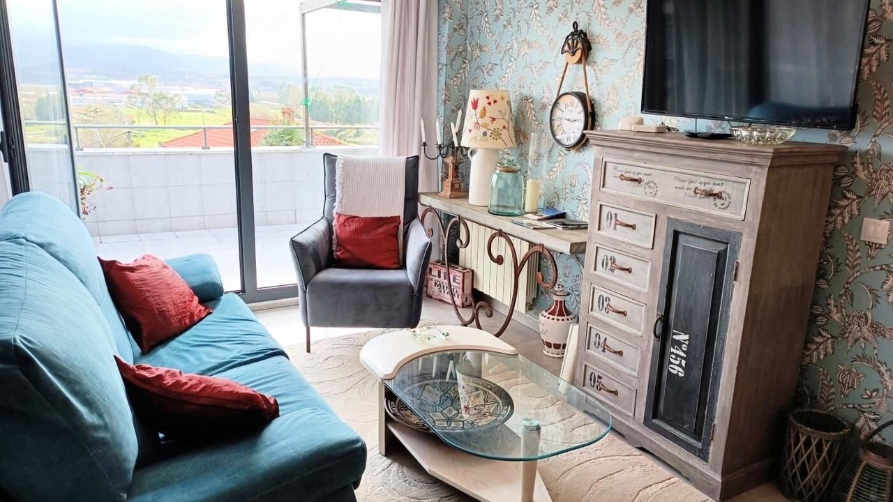 Photo of Livingroom in Cudon
