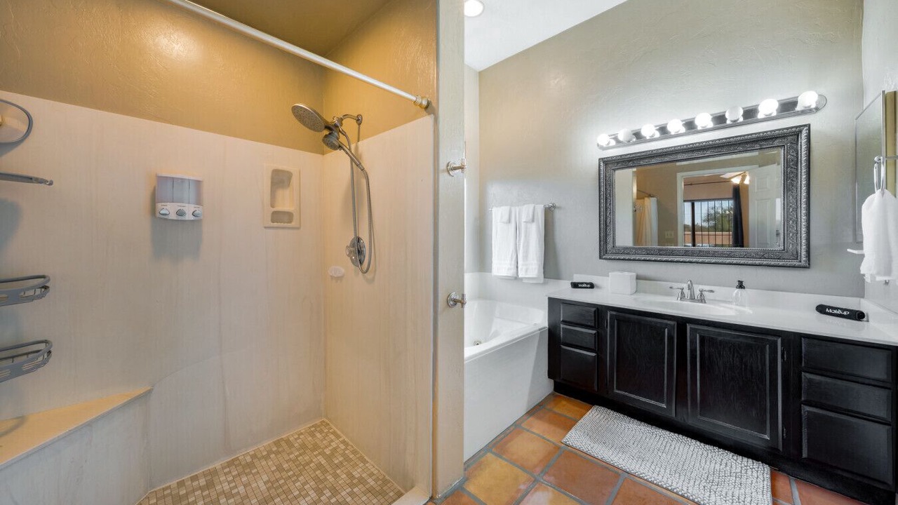 Photo of Bathroom in Santa Fe Park