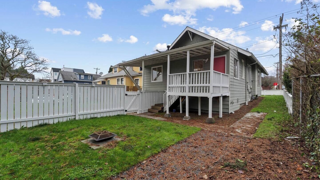 Photo of Outdoor in West Woodland