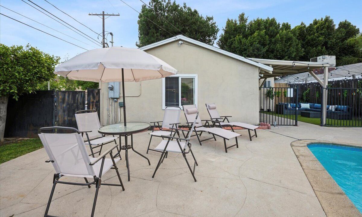 Photo of Outdoor in North Hollywood