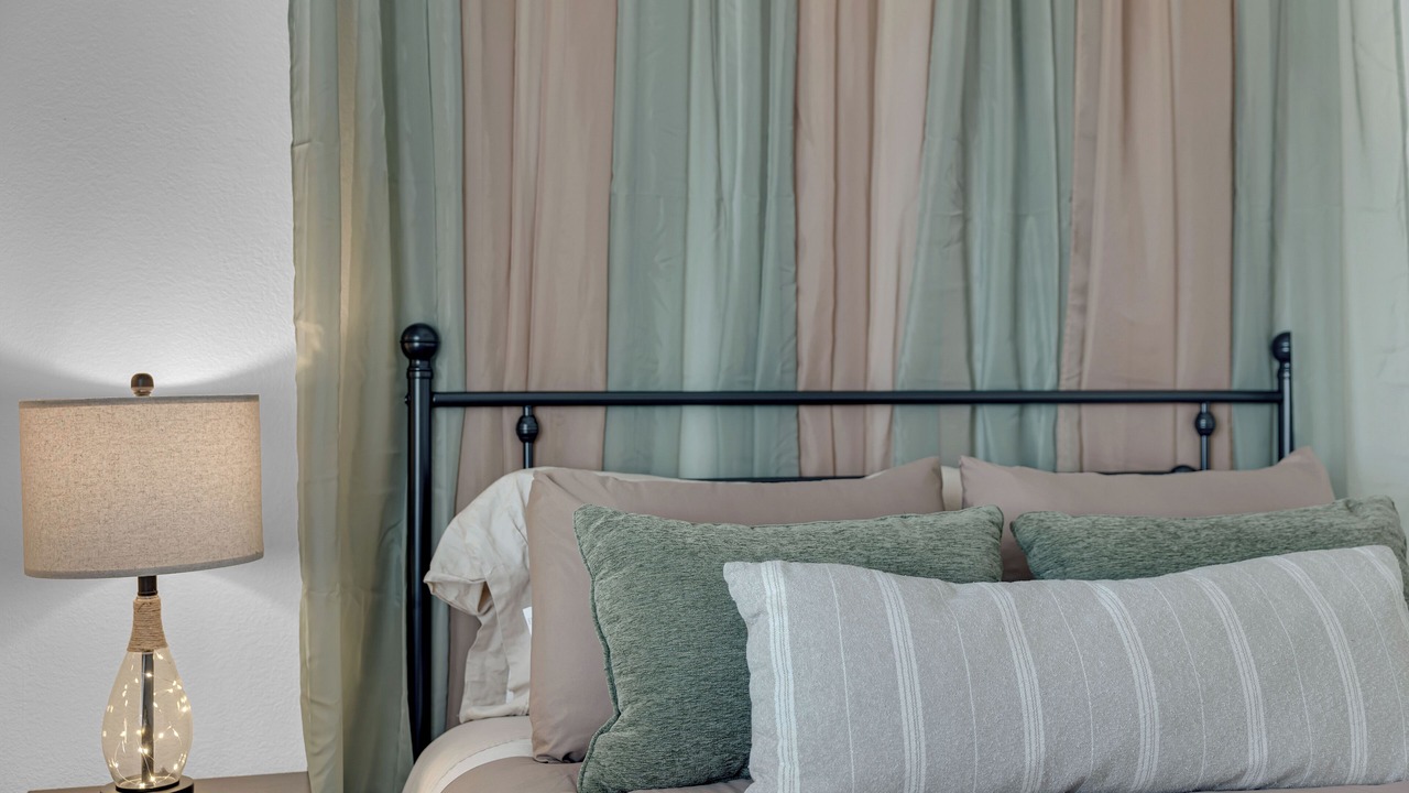 Photo of Bedroom in Sunrise Manor