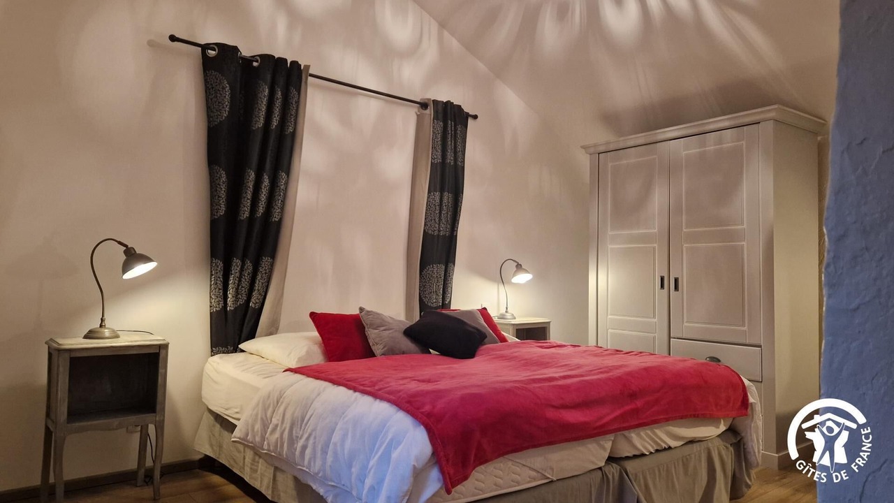 Photo of Bedroom in Larroque