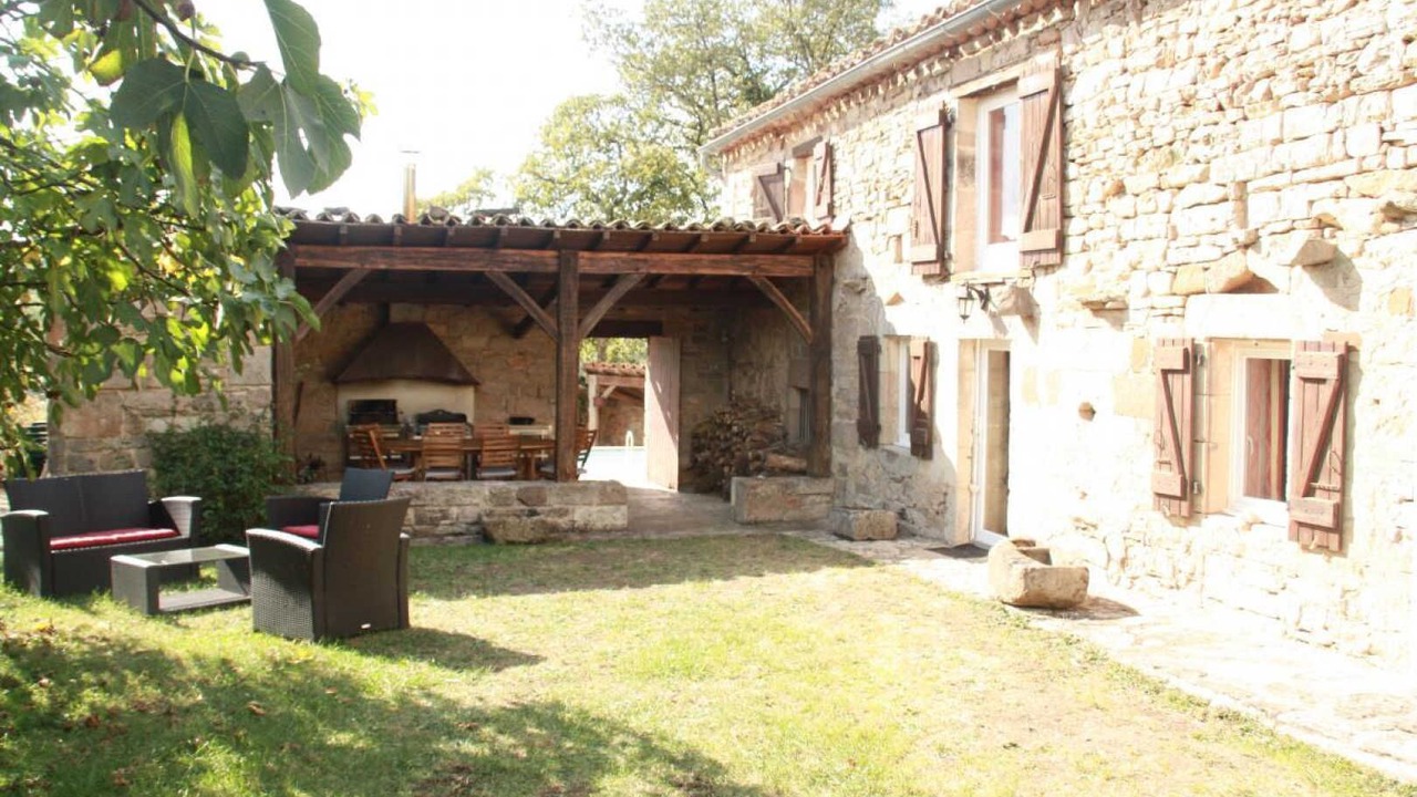 Photo of Outdoor in Larroque