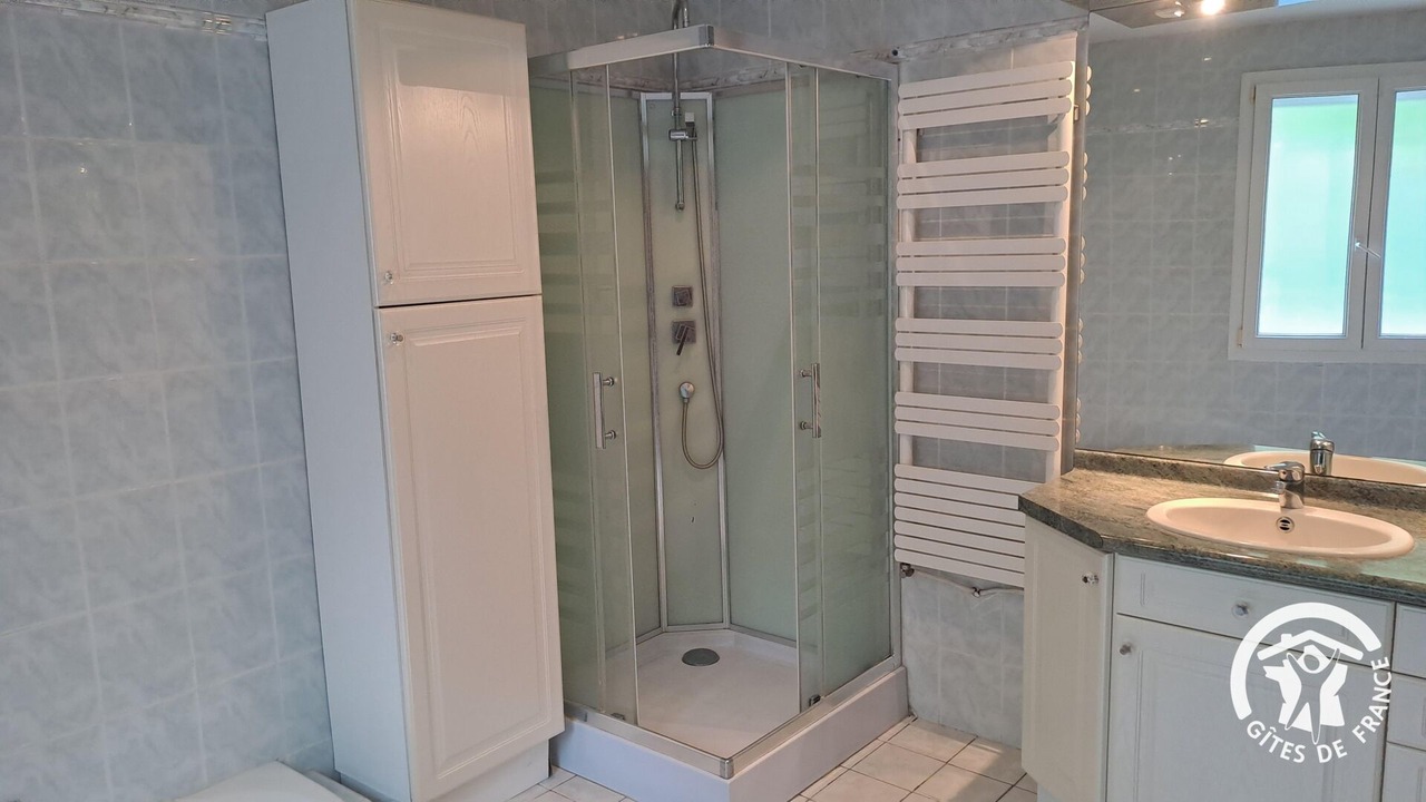 Photo of Bathroom in Lescure-dAlbigeois
