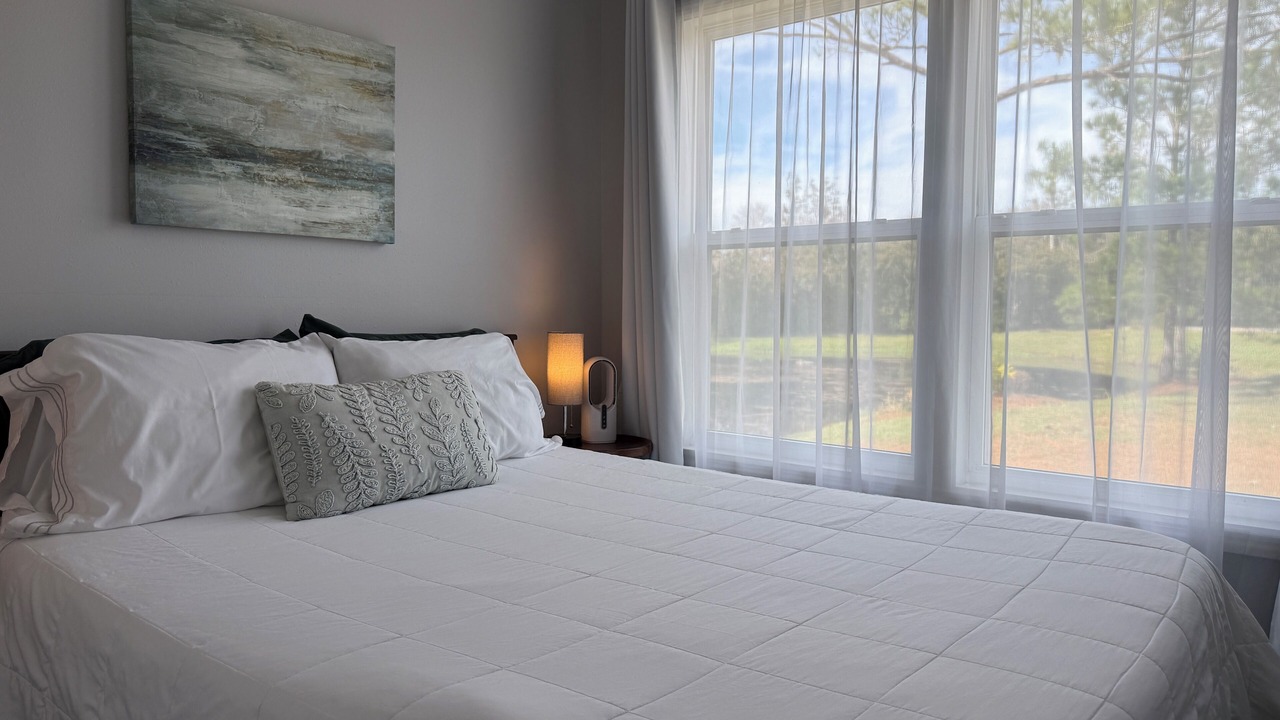 Photo of Bedroom in Lake Helen