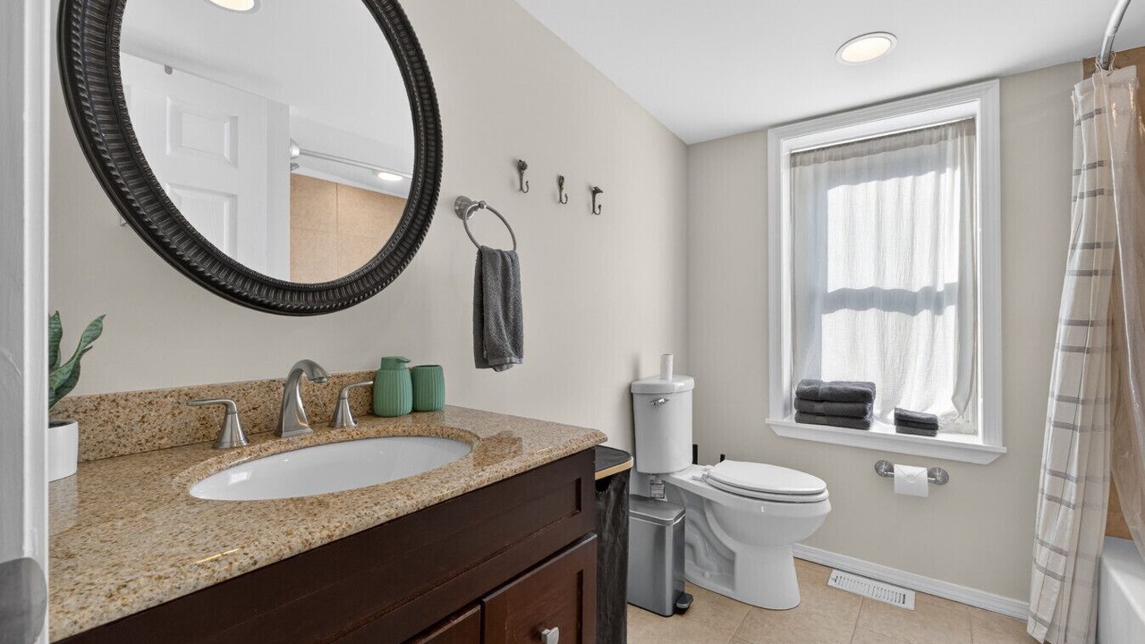 Photo of Bathroom in Benton Park