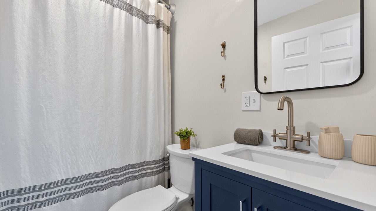 Photo of Bathroom in Benton Park