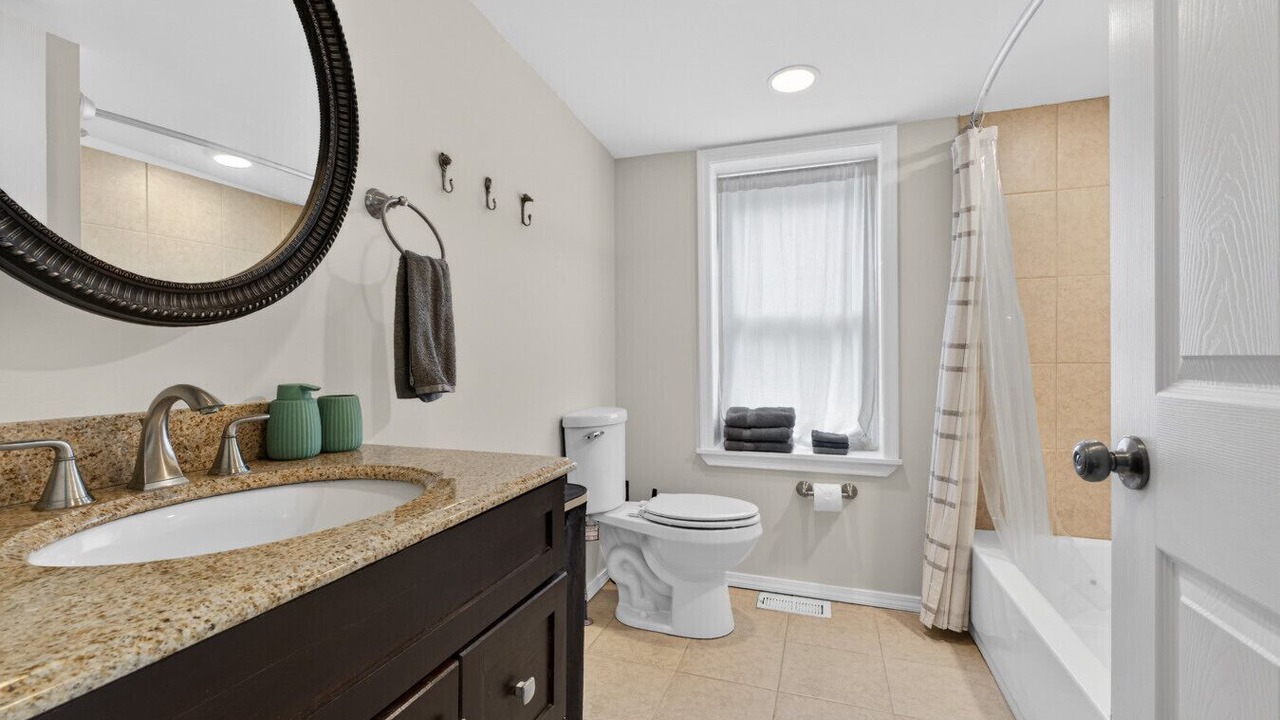Photo of Bathroom in Benton Park