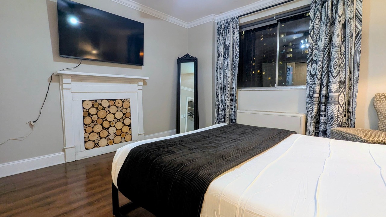 Photo of Others in Peachtree Center