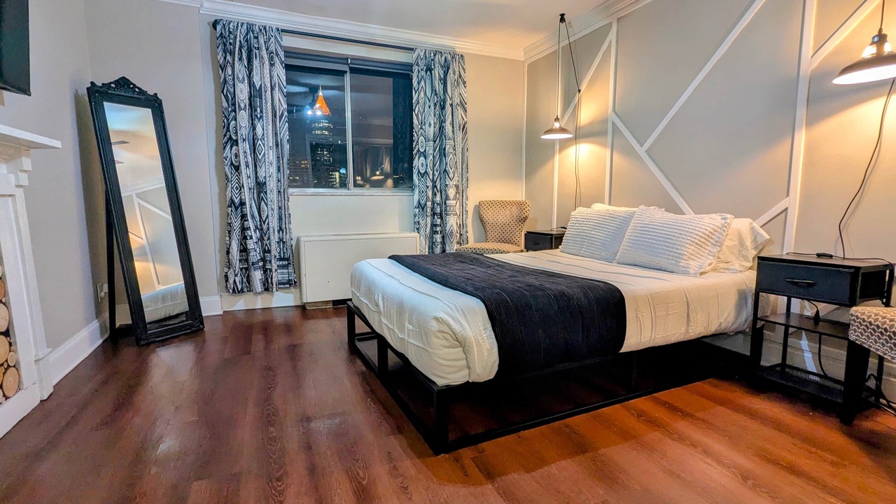 Photo of Others in Peachtree Center