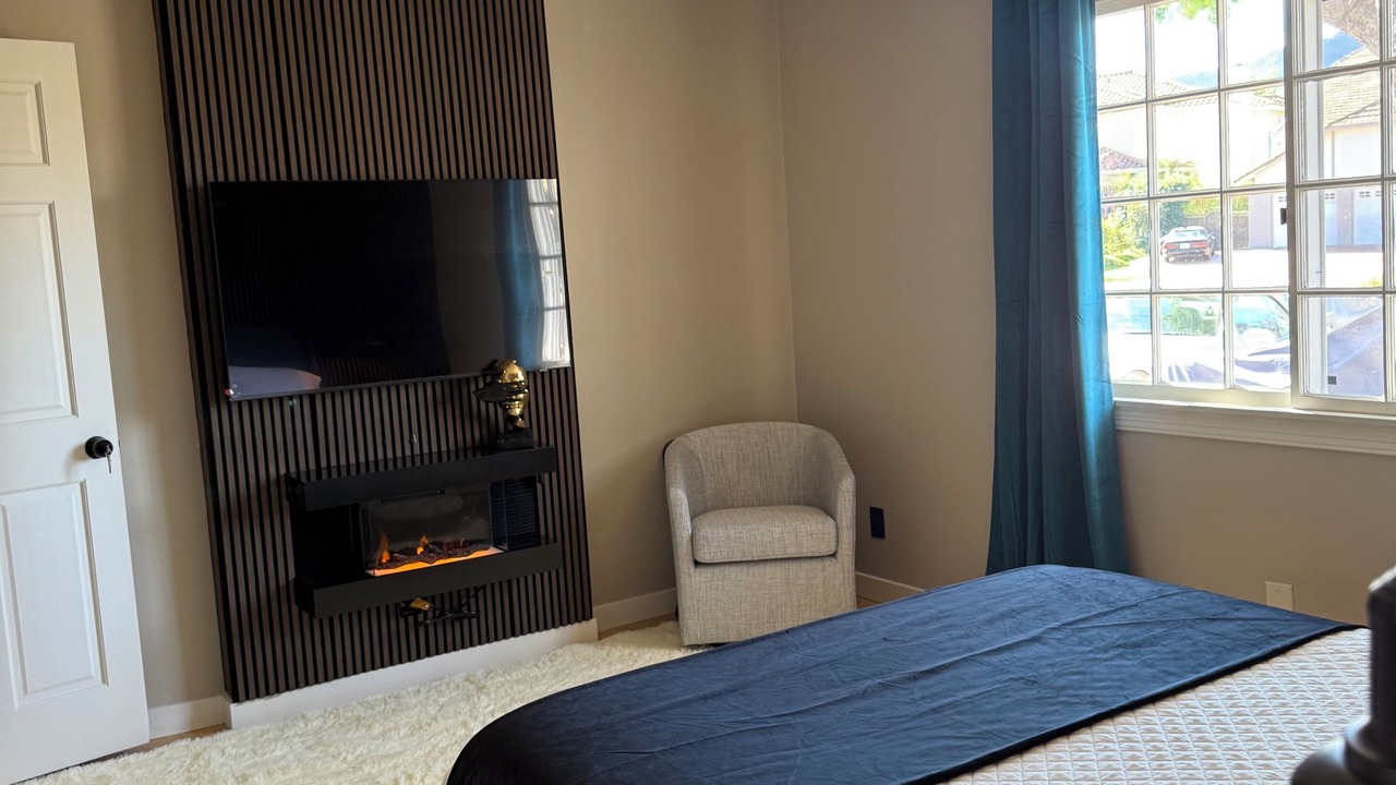 Photo of Bedroom in Agoura Hills