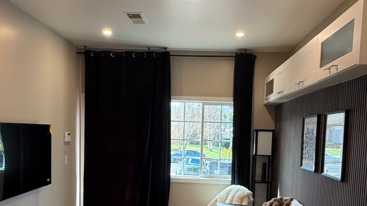 Photo of Livingroom in Agoura Hills
