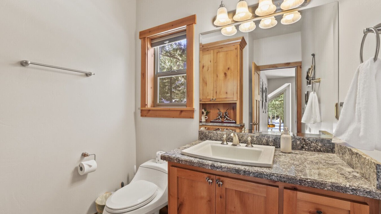 Photo of Bathroom in Christmas Valley