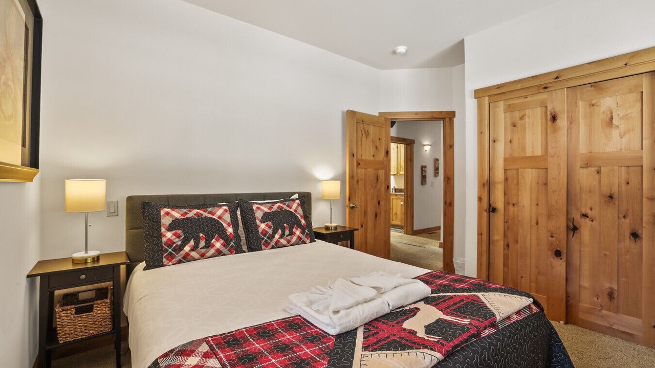 Photo of Bedroom in Christmas Valley