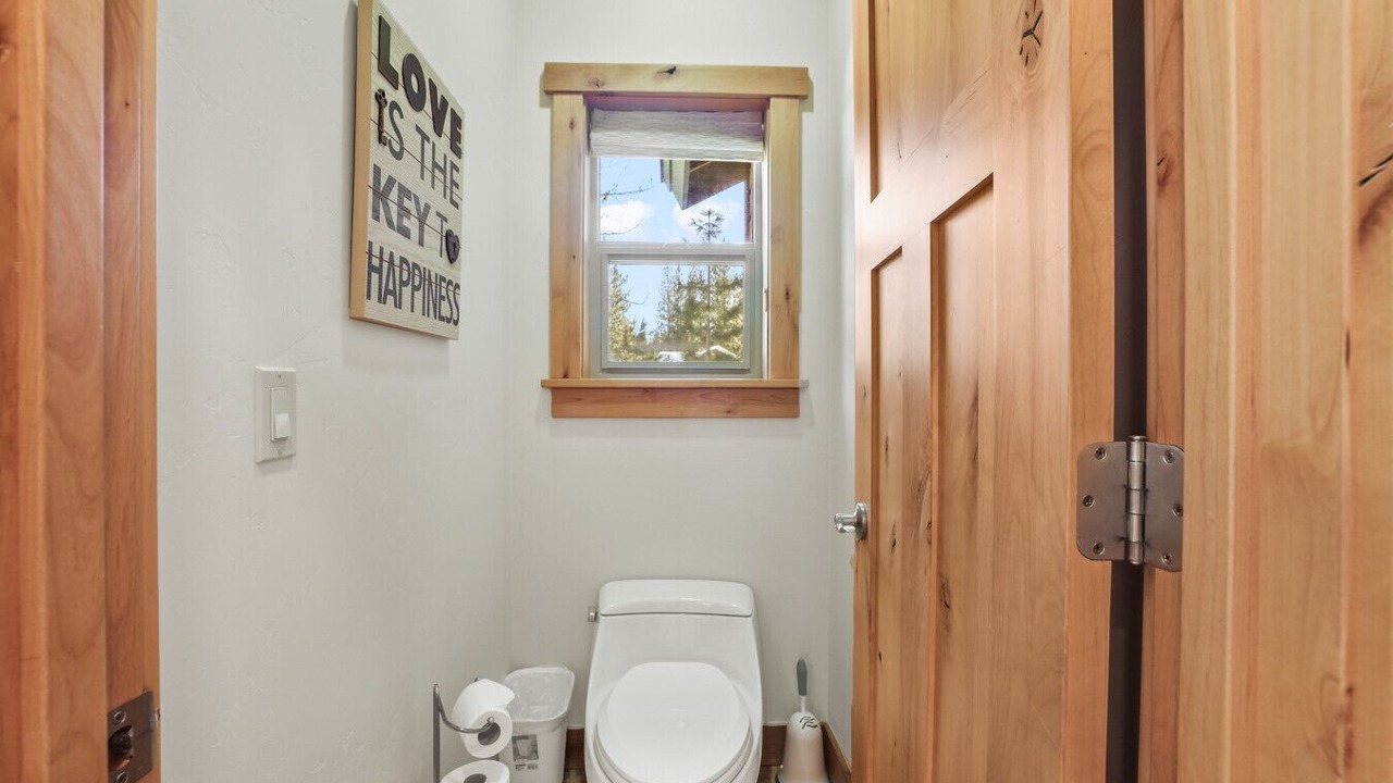 Photo of Bathroom in Christmas Valley