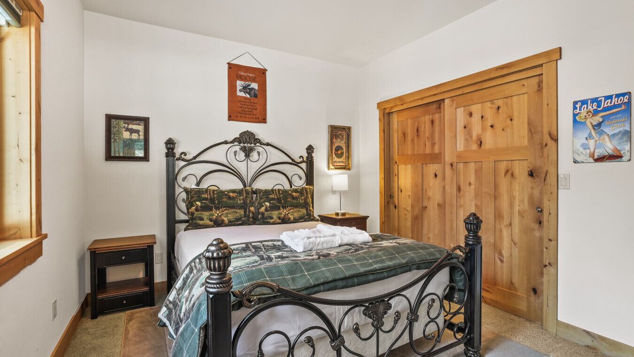 Photo of Bedroom in Christmas Valley