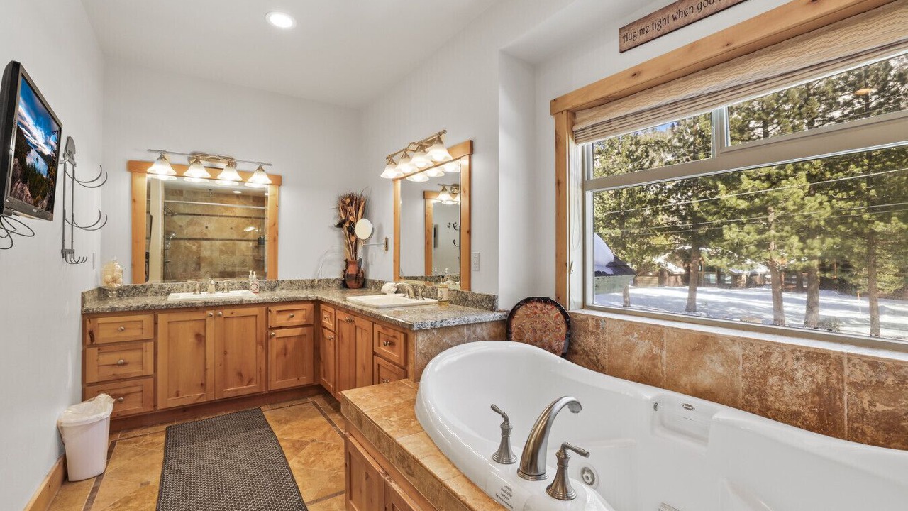 Photo of Bathroom in Christmas Valley