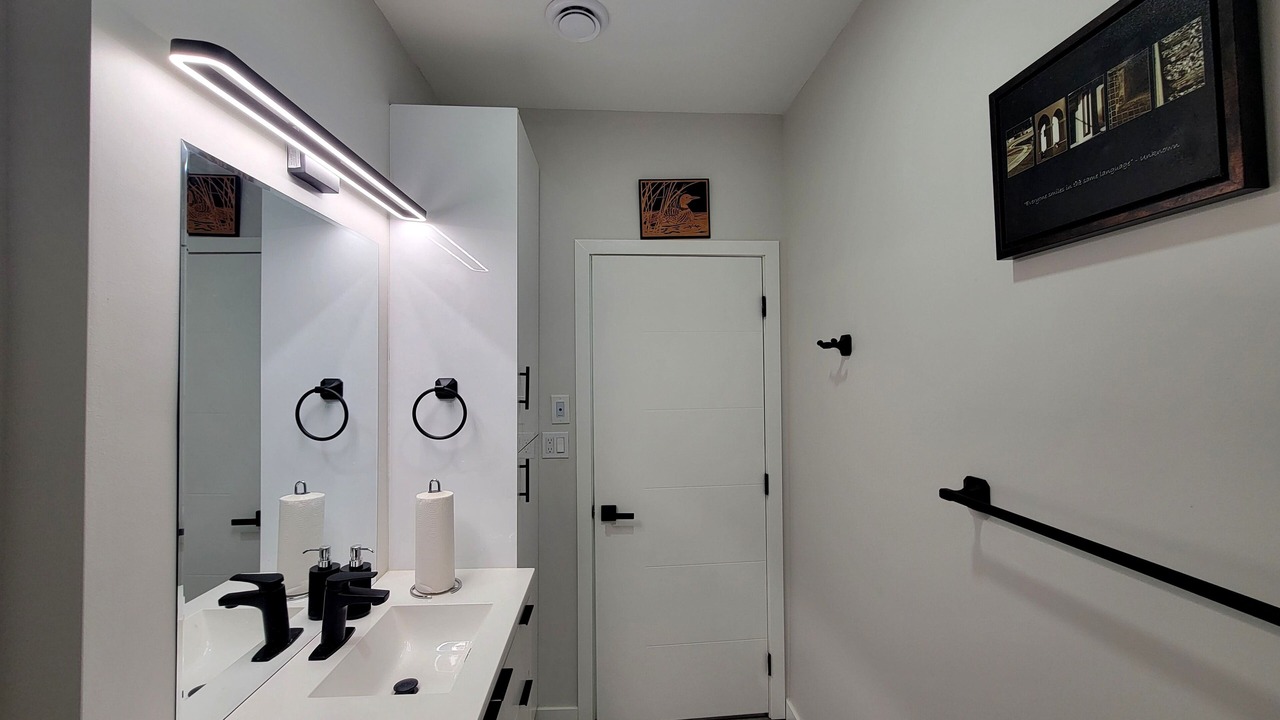 Photo of Bathroom in Niverville