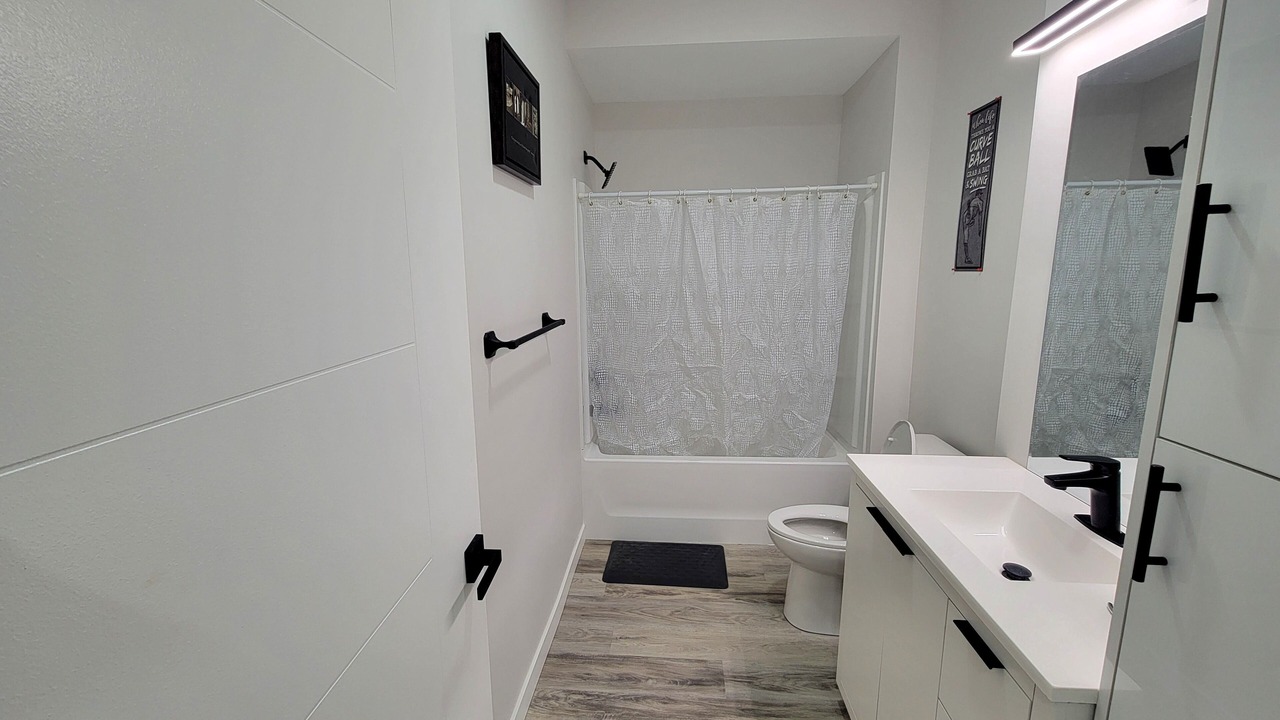 Photo of Bathroom in Niverville