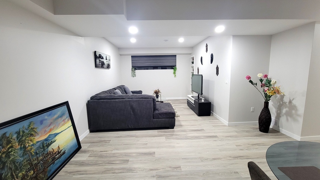 Photo of Livingroom in Niverville