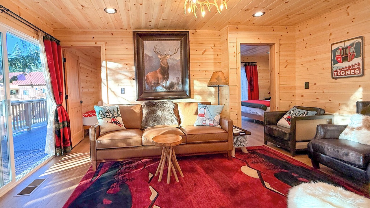 Photo of Bedroom in Government Camp