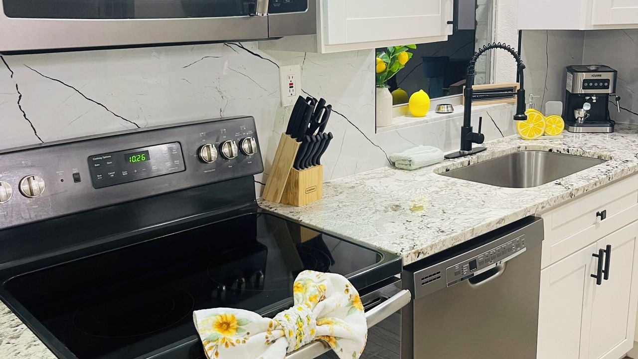 Photo of Kitchen in Seffner Community Alliance