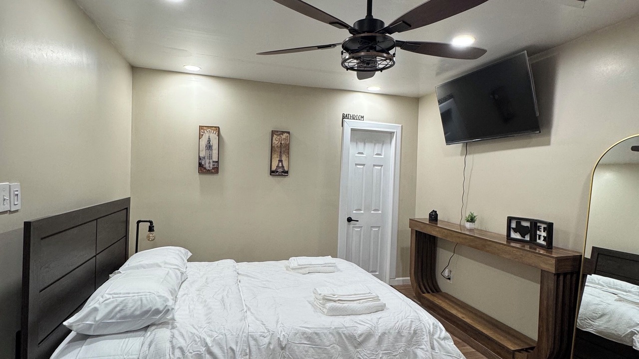 Photo of Bedroom in Northeast El Paso