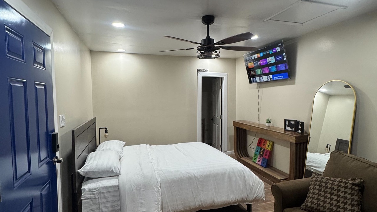 Photo of Bedroom in Northeast El Paso