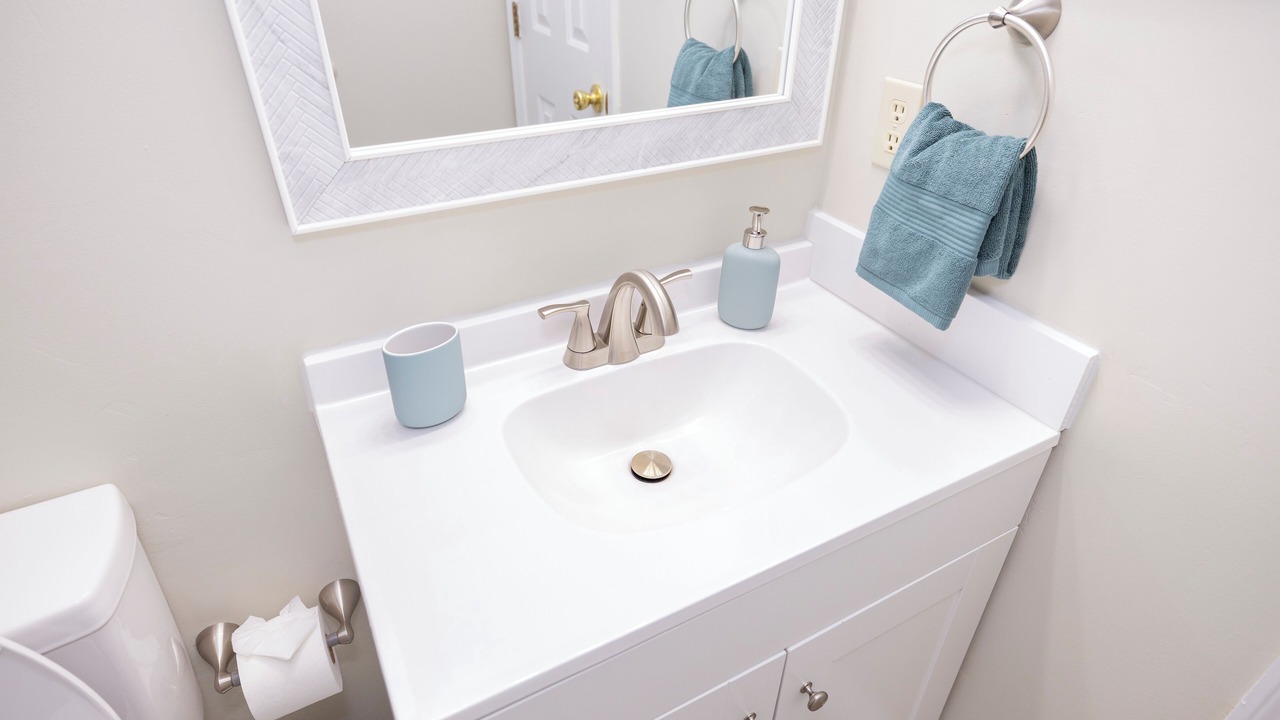 Photo of Bathroom in Cape Fear