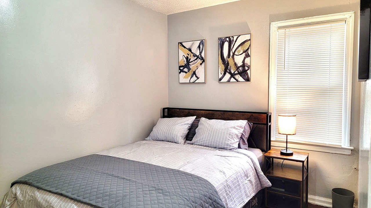 Photo of Bedroom in Detroit