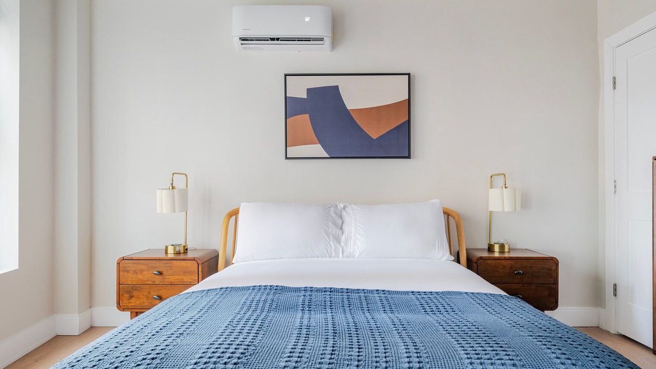 Photo of Bedroom in Downtown Boston