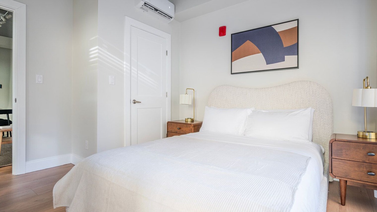 Photo of Bedroom in Downtown Boston