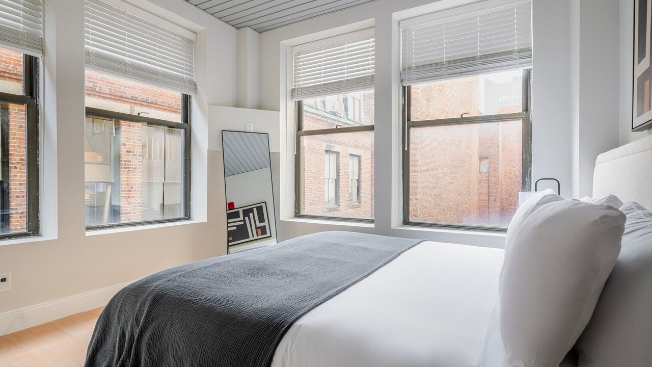 Photo of Bedroom in Downtown Boston