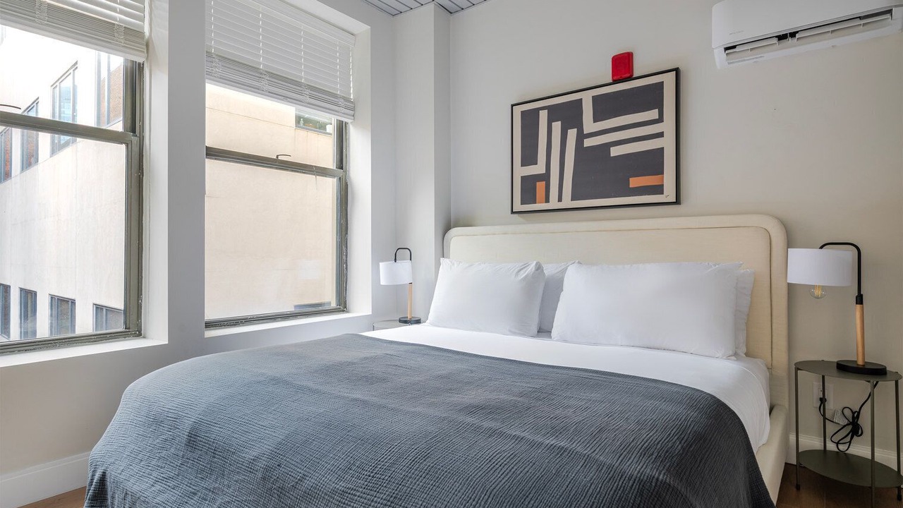 Photo of Bedroom in Downtown Boston