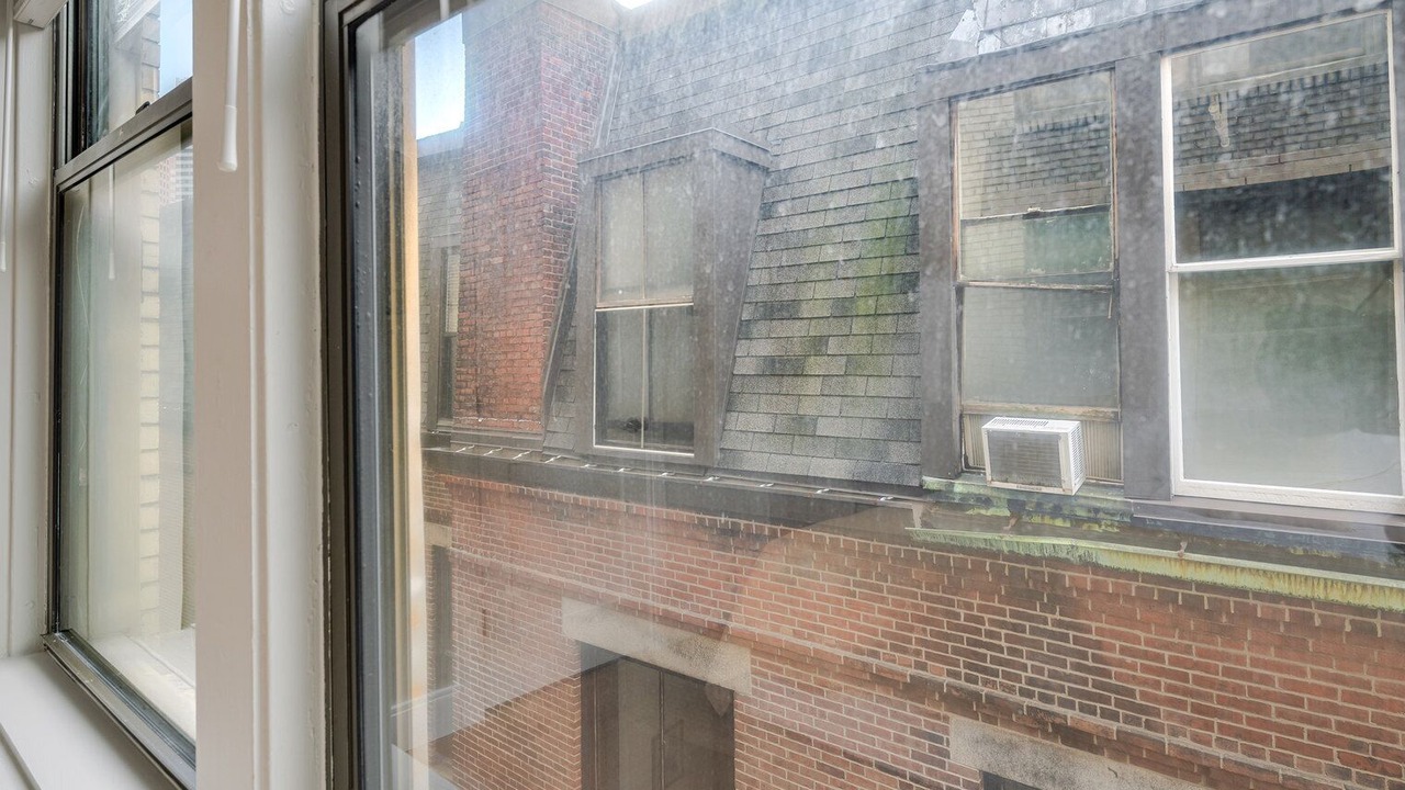 Photo of Others in Downtown Boston