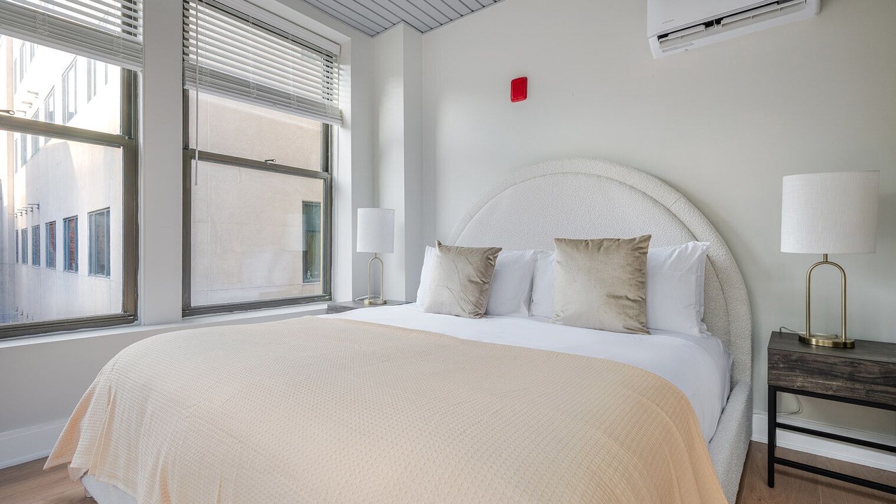 Photo of Bedroom in Downtown Boston