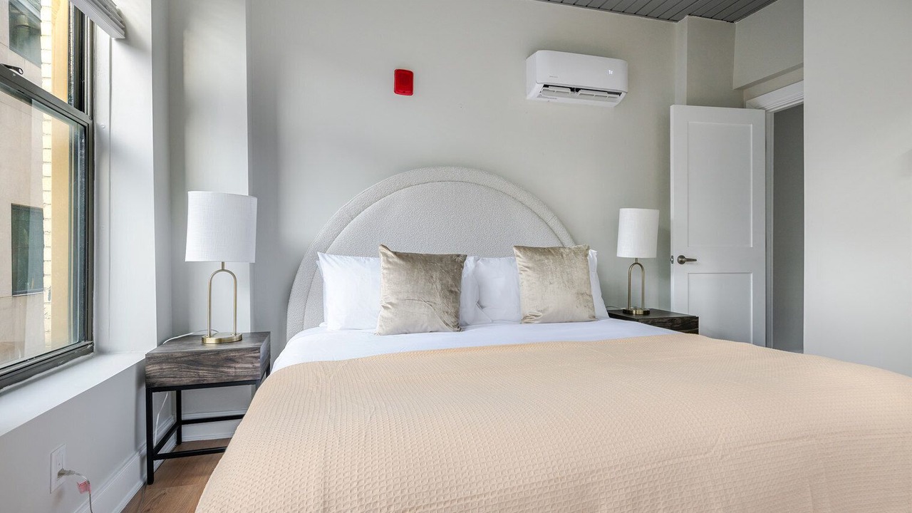 Photo of Bedroom in Downtown Boston