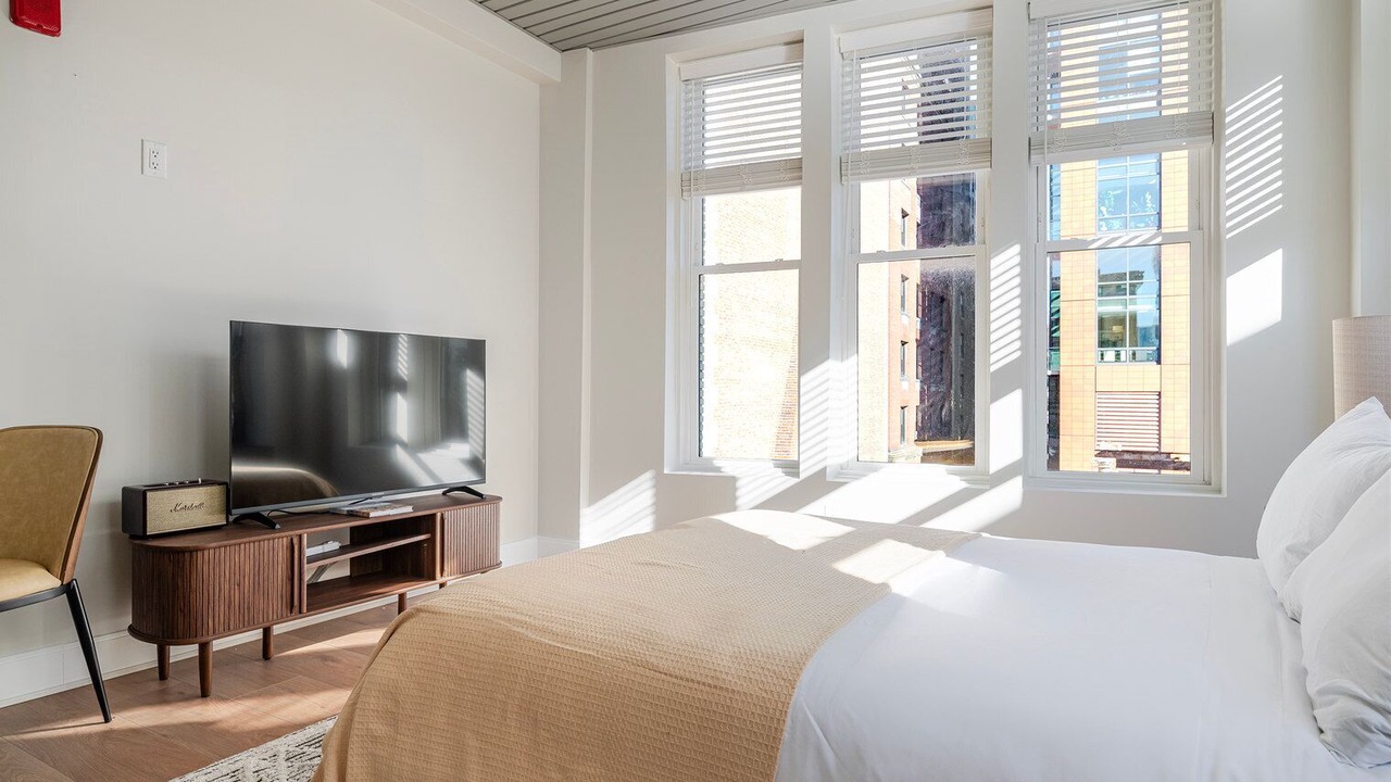 Photo of Bedroom in Downtown Boston