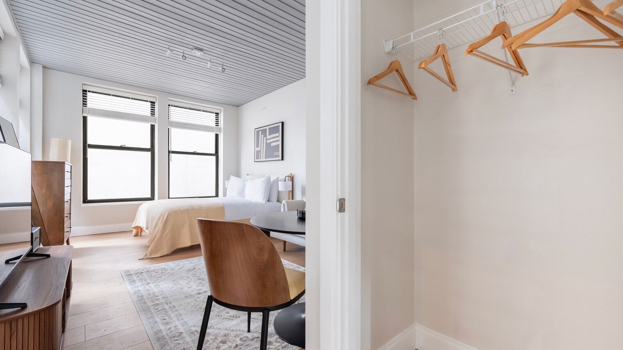 Photo of Bedroom in Downtown Boston