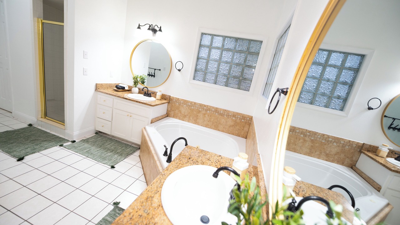 Photo of Bathroom in Fort Smith