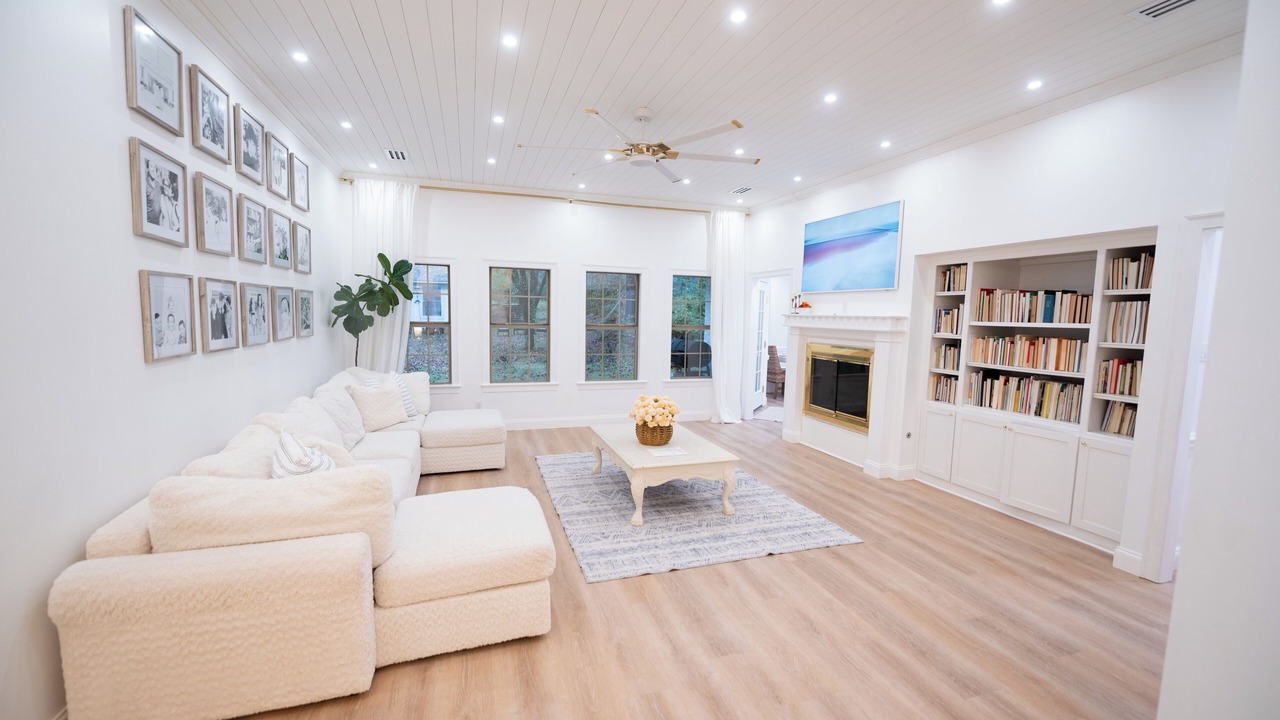 Photo of Livingroom in Fort Smith