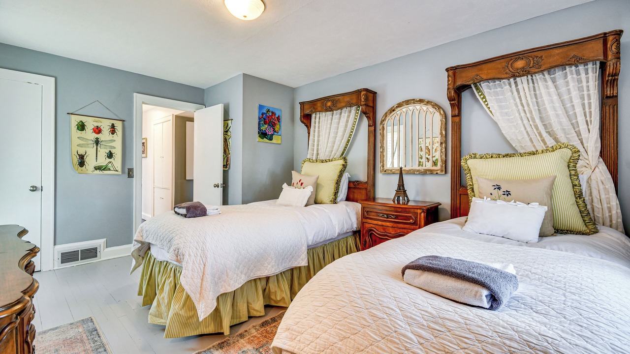 Photo of Bedroom in Lynn