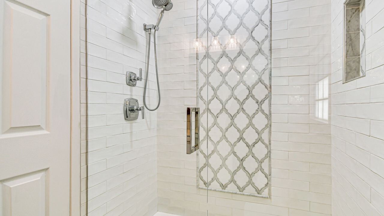 Photo of Bathroom in Lynn