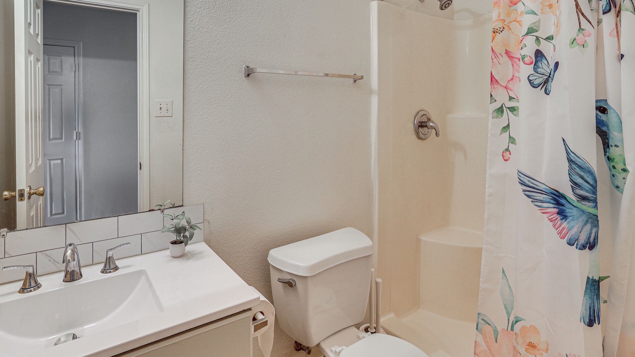 Photo of Bathroom in Medical Center District