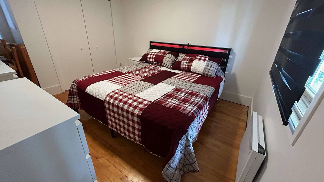 Photo of Bedroom in Riviere-du-Loup Regional County Municipality