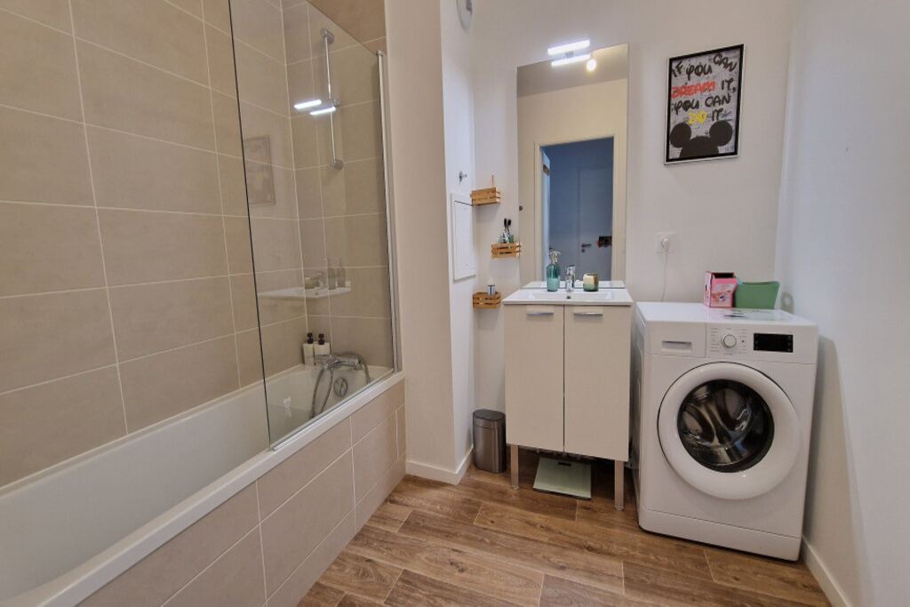 Photo of Bathroom in Marly-la-Ville