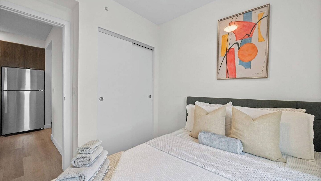 Photo of Bedroom in Crescent Heights