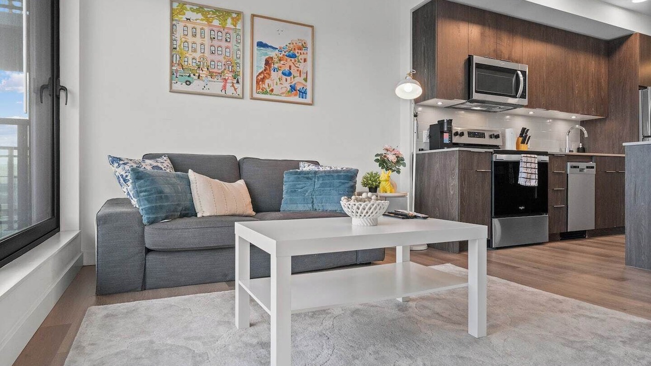 Photo of Livingroom in Crescent Heights