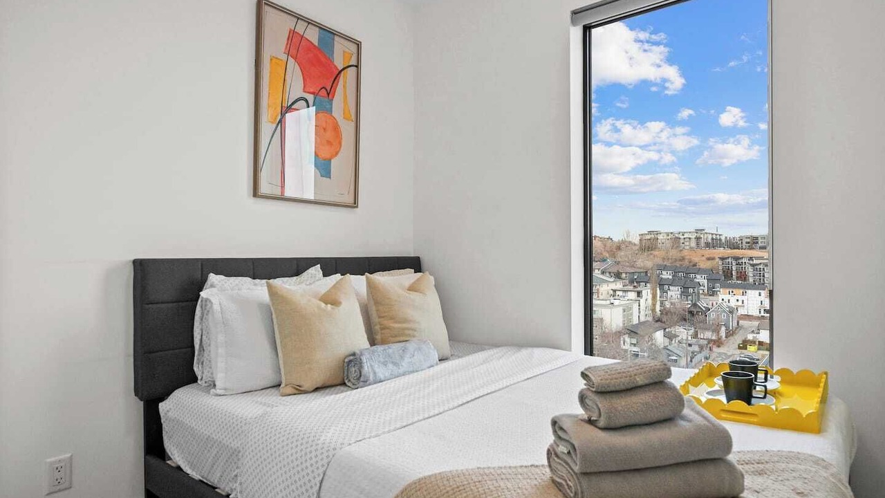 Photo of Bedroom in Crescent Heights
